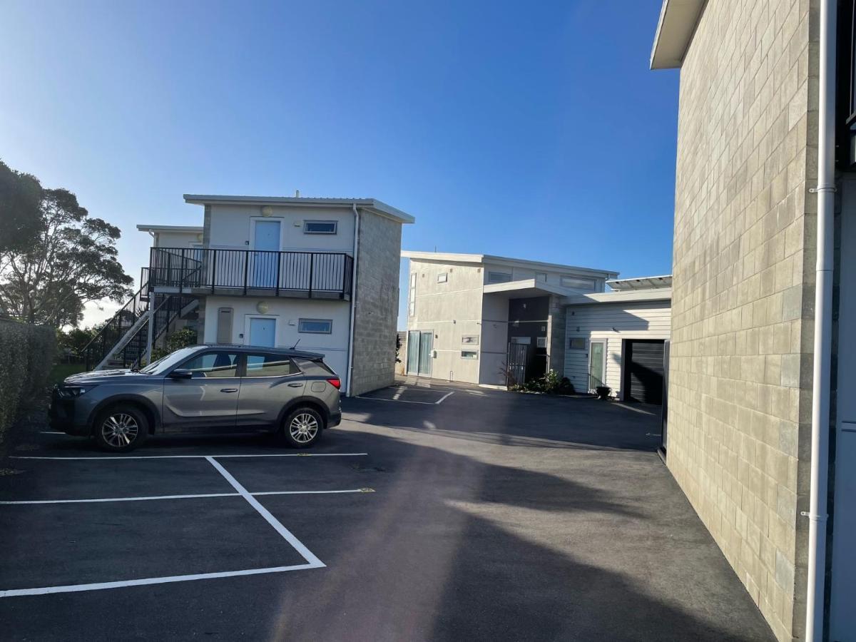 Carters By The Sea Beachside Studio Apartments Carters Beach ภายนอก รูปภาพ