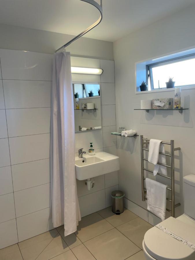 Carters By The Sea Beachside Studio Apartments Carters Beach ภายนอก รูปภาพ