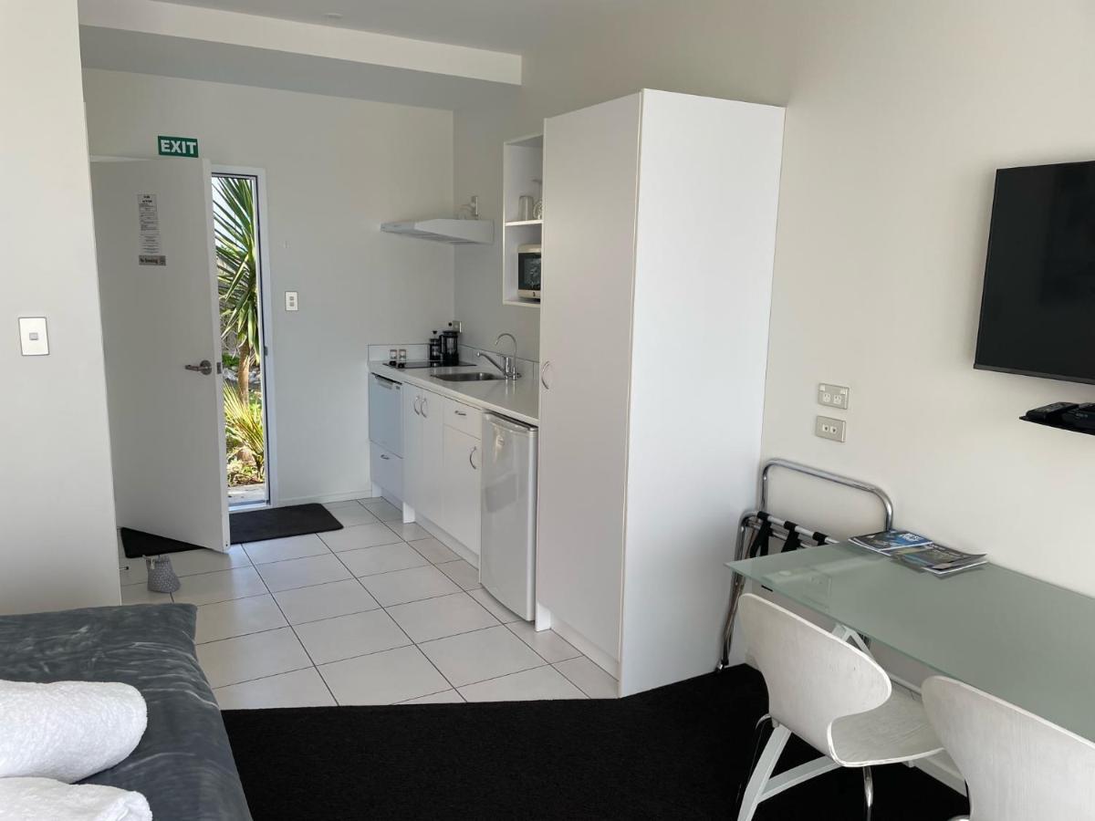 Carters By The Sea Beachside Studio Apartments Carters Beach ภายนอก รูปภาพ